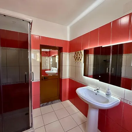 Gasthuis Lakeview Escape 3*