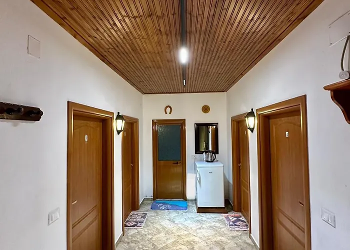 Lakeview Escape 3*