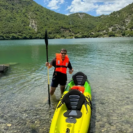 Penzion Lakeview Escape