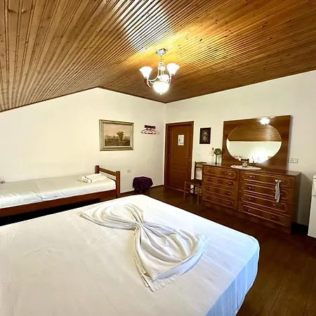 Lakeview Escape Guest house *