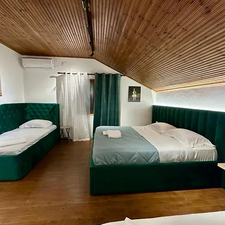 Lakeview Escape 3*
